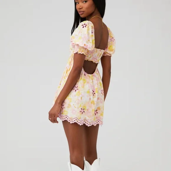 For love and lemons dress - Picture 2 of 4